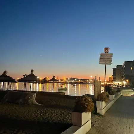 Cozy Seaside 아파트 Durrës